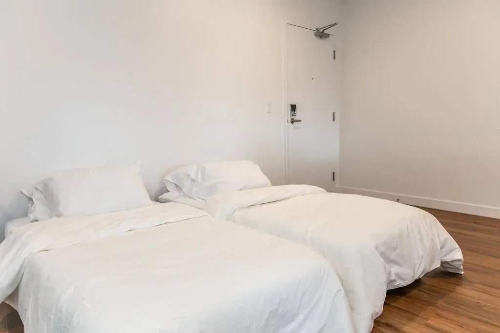 Modern Country Retreat-5 Min To Dtn-U/G Parking Apartment Edmonton